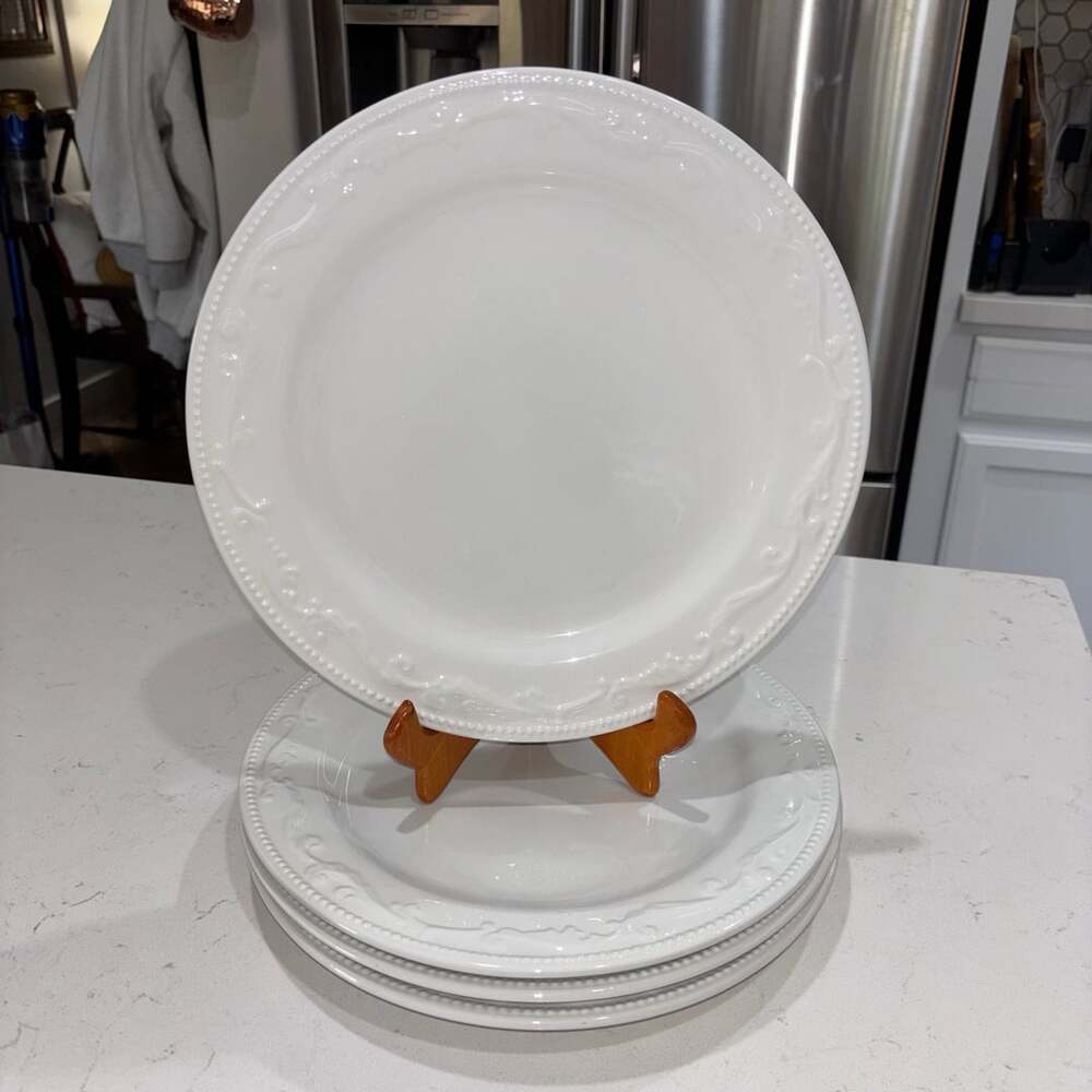 Mesa International White Embossed Beaded Scroll Dinner Plates (4) 12”